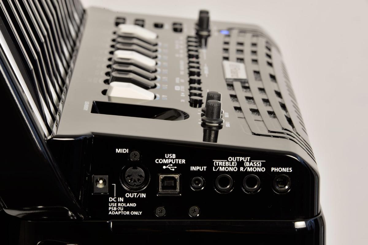 Roland V-accordion FR-4Xb 【黒】(92ボタン/120ベース) 《専用ソフト