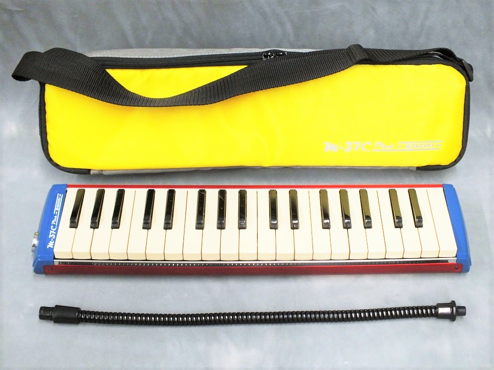 SUZUKI M-37C plus [メロディオン/アルト37鍵] - 谷口楽器