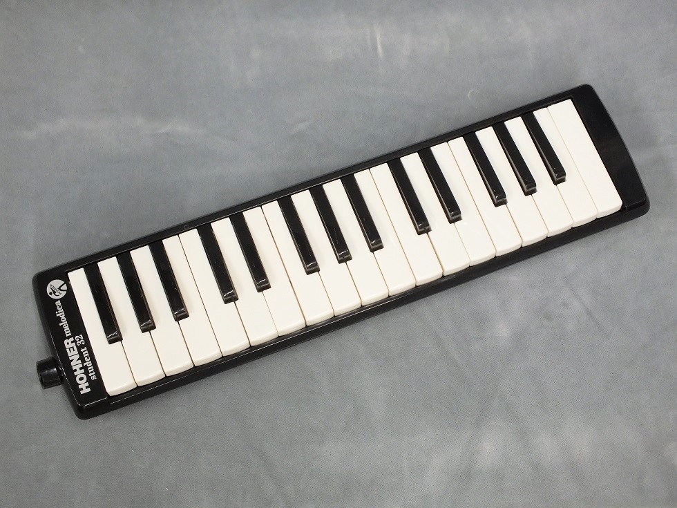 HOHNER Melodica Student 32 【鍵盤ハーモニカ】 - 谷口楽器