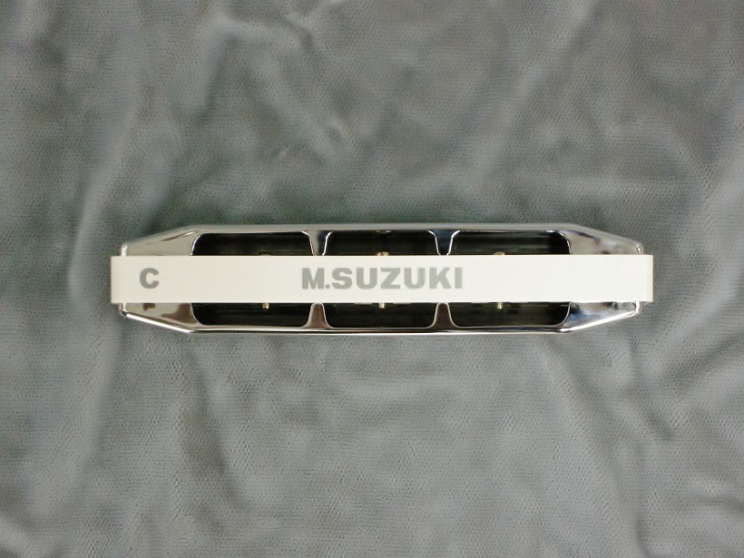 SUZUKI SUB30【10ホールズ(ブルースハープ)】 - 谷口楽器