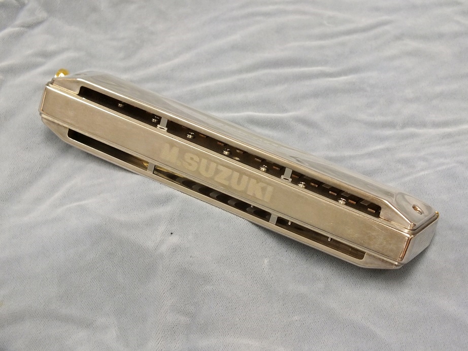 SUZUKI FABULOUS F-64C 【クロマチックハーモニカ】 - 谷口楽器