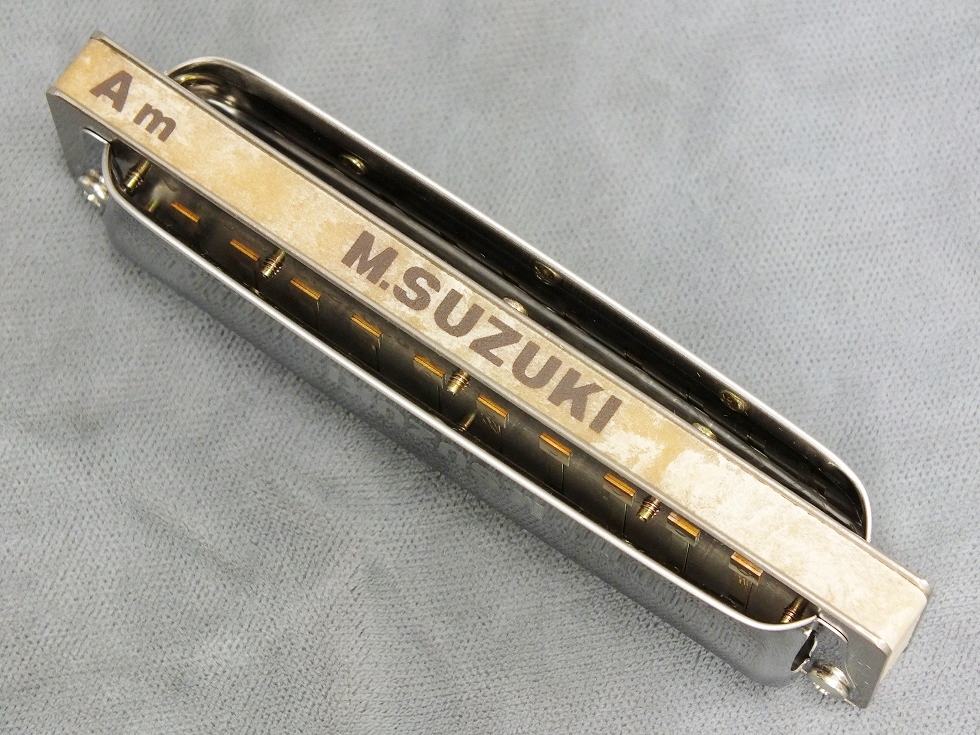 SUZUKI MANJI （Minor）【10ホールズ(ブルースハープ)】 - 谷口楽器