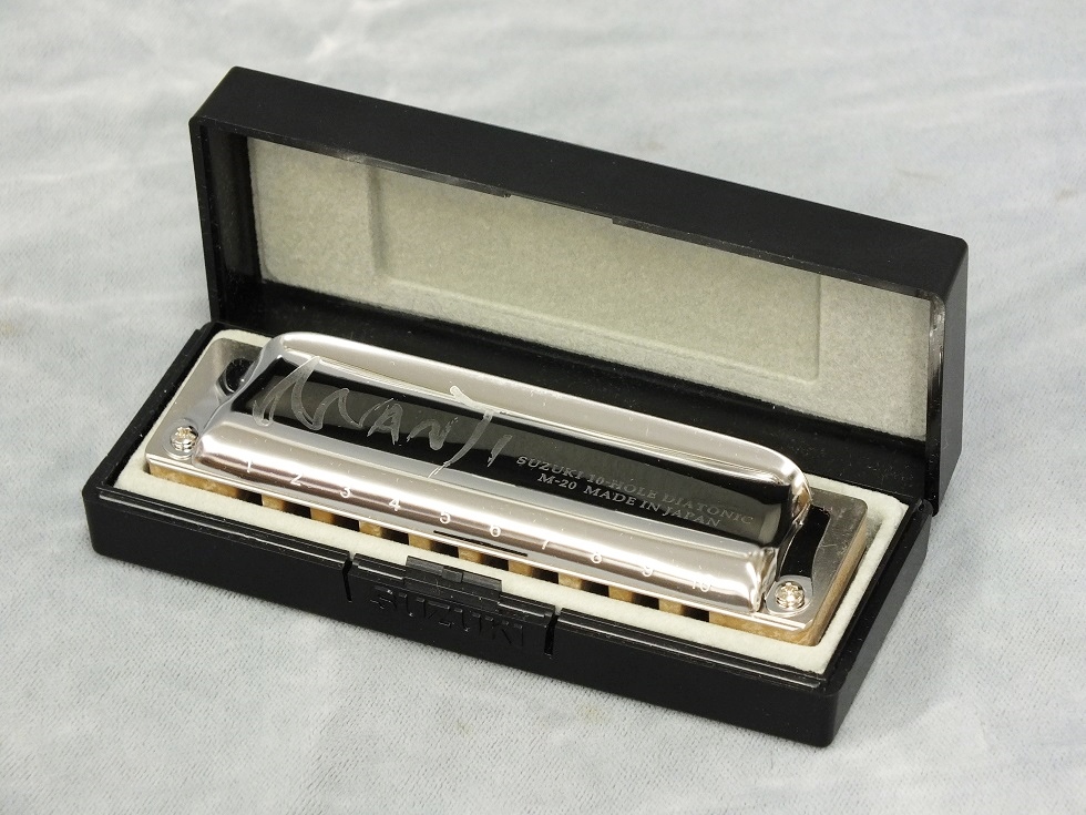 SUZUKI MANJI（Low-Key） 【10ホールズ(ブルースハープ)】 - 谷口楽器