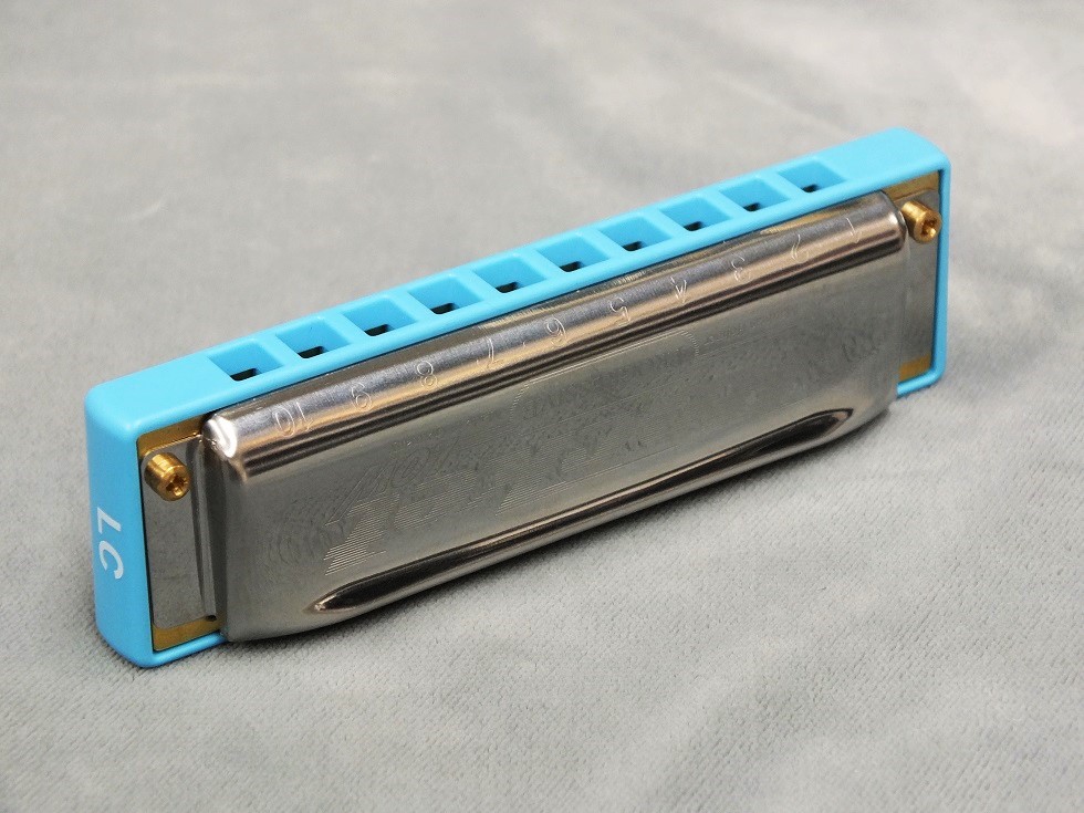 HOHNER The Rocket [Low-key] 【10ホールズ(ブルースハープ)】 - 谷口楽器