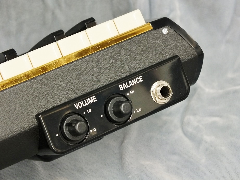 SUZUKI HAMMOND PRO-24B 【鍵盤ハーモニカ】 - 谷口楽器