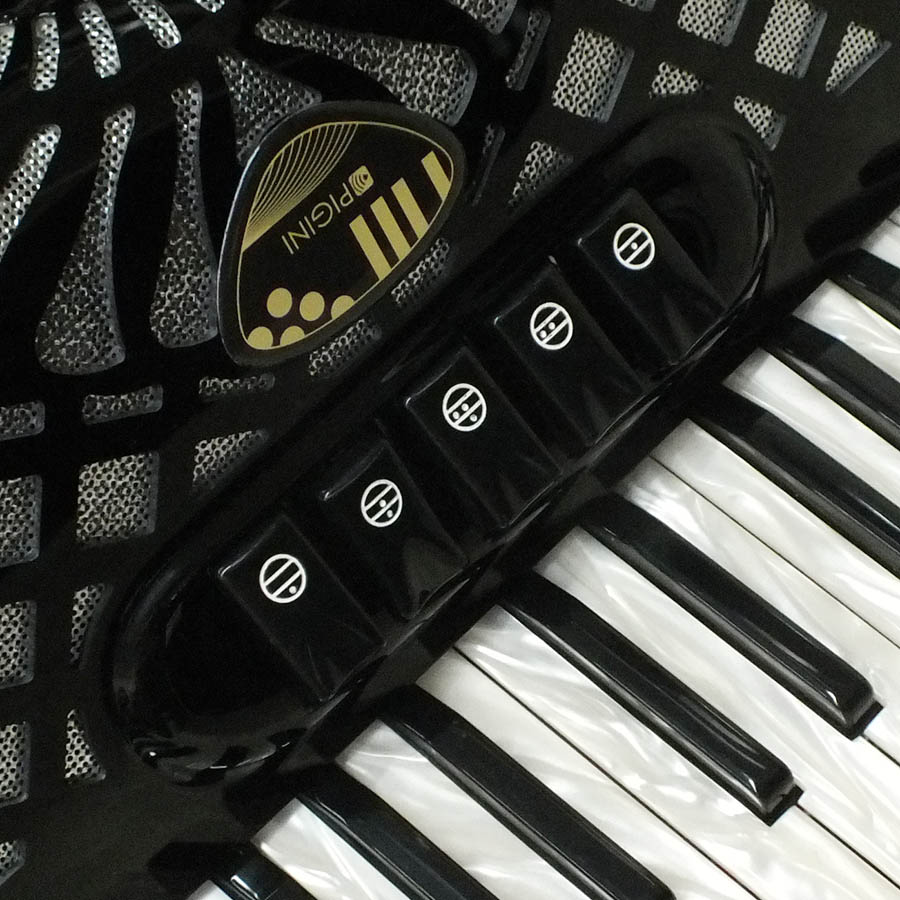 PIGINI Primavera Piano [Black] 【アコーディオン】 - 谷口楽器