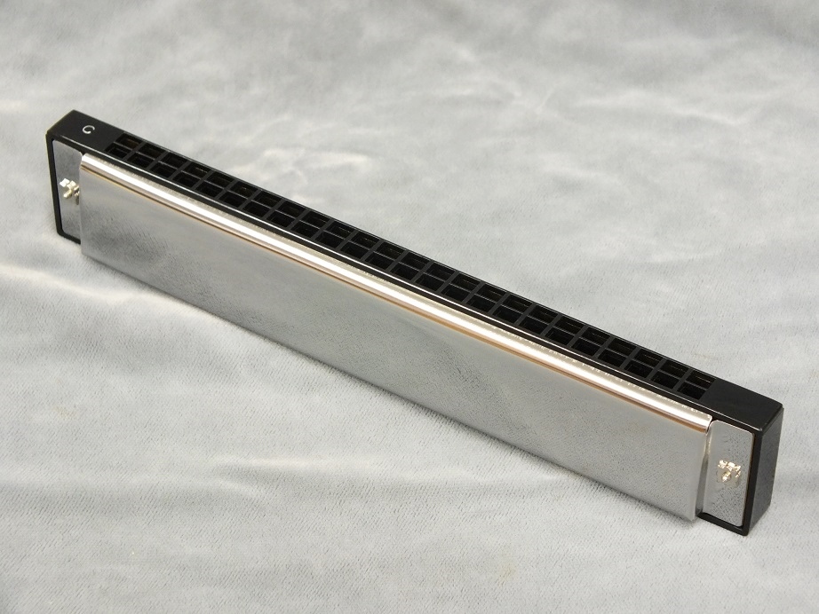 TOMBO No.3124 トンボバンド24 【複音ハーモニカ】 - 谷口楽器