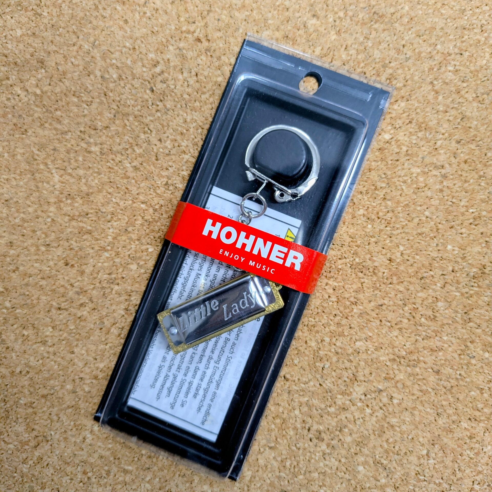 HOHNER Little Lady 【ミニハーモニカ・キーホルダー】 - 谷口楽器
