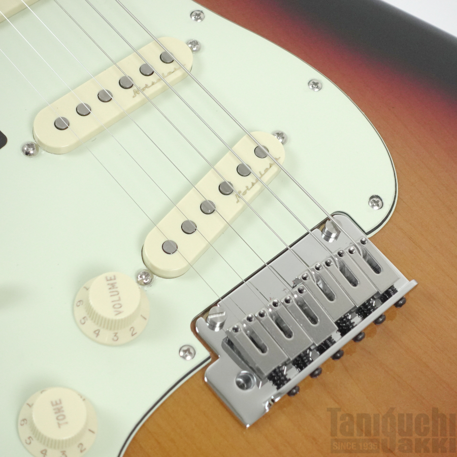 Fender Player Plus Stratocaster Left-Hand (3-Color Sunburst