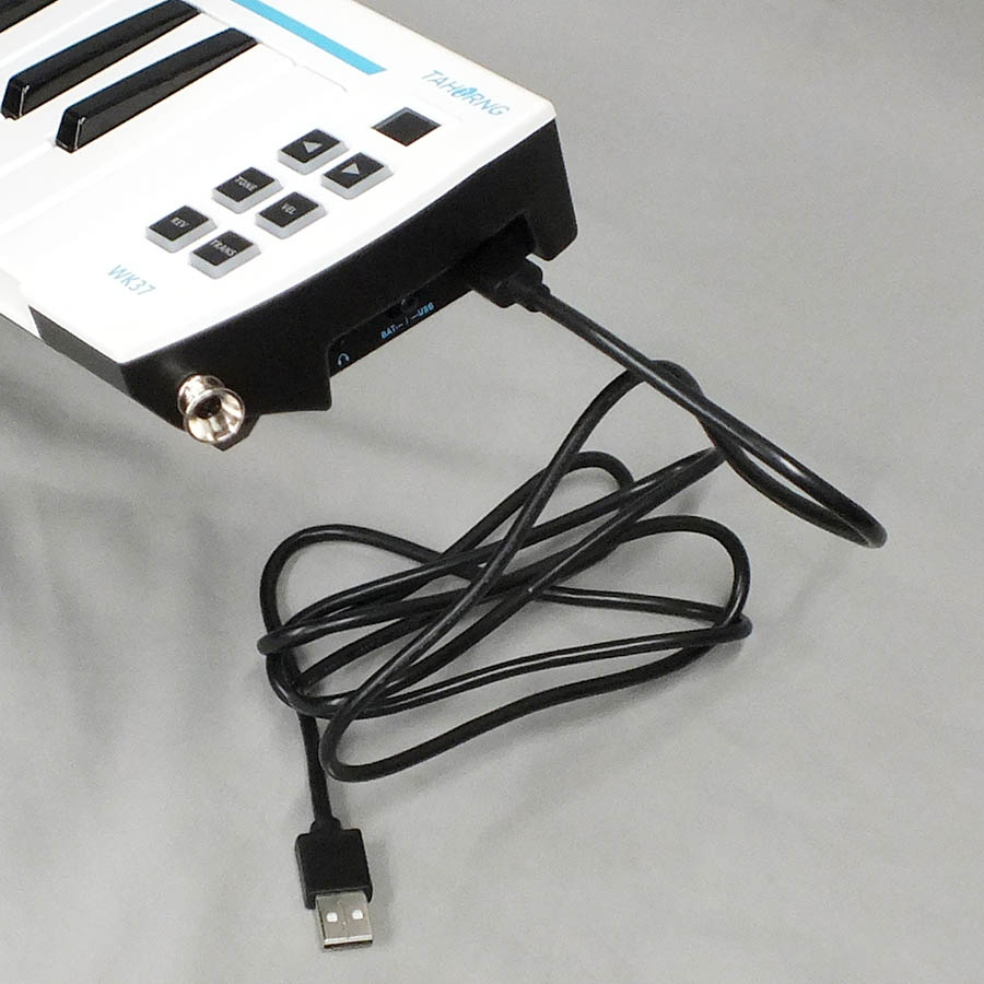 WK37 WINDKEY(ウィンキー)【電子鍵盤ハーモニカ】 - 谷口楽器