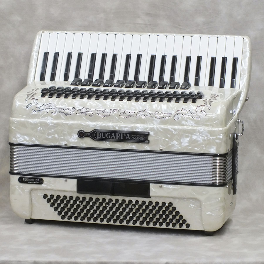 昭和レトロ、ハンディ　アコーディオン。【割れ有り】 USED】BUGARI Seniorfisa - 谷口楽器
