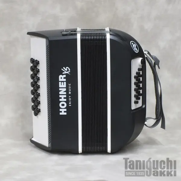 【上位モデル】MMBAT ボタンアコーディオン ケース付き ボタン(クロマチック) - 谷口楽器